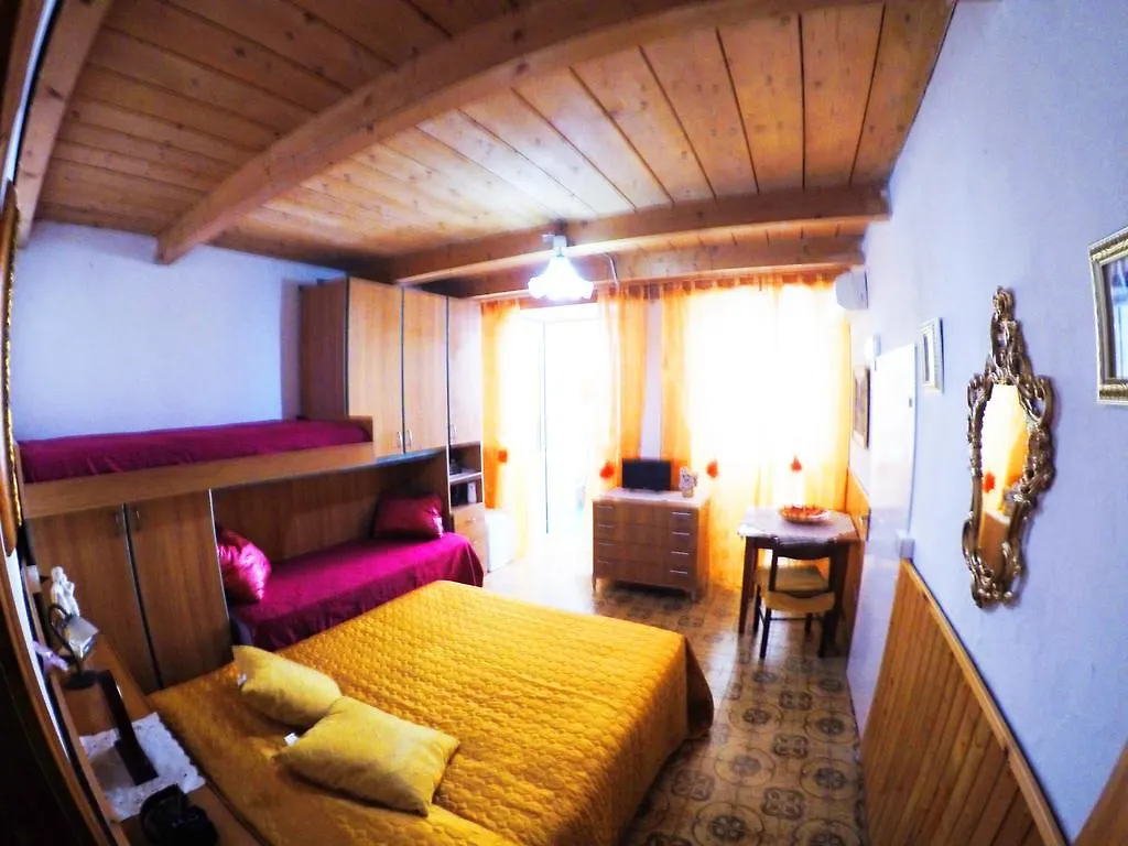 Amalfi Coast Room